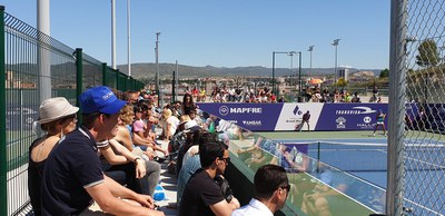 Audience waching the matches during the week.