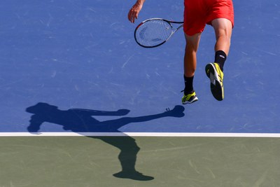 Entrenamiento servicio. Centro Top Tennis