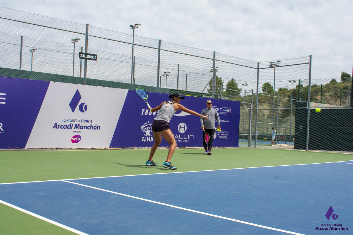 Entrenamiento de la jugadora china Xiyu Wang.